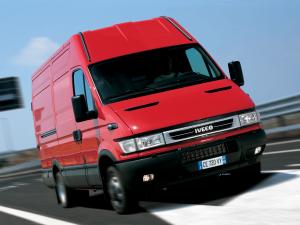 Iveco Daily Van 2004 года